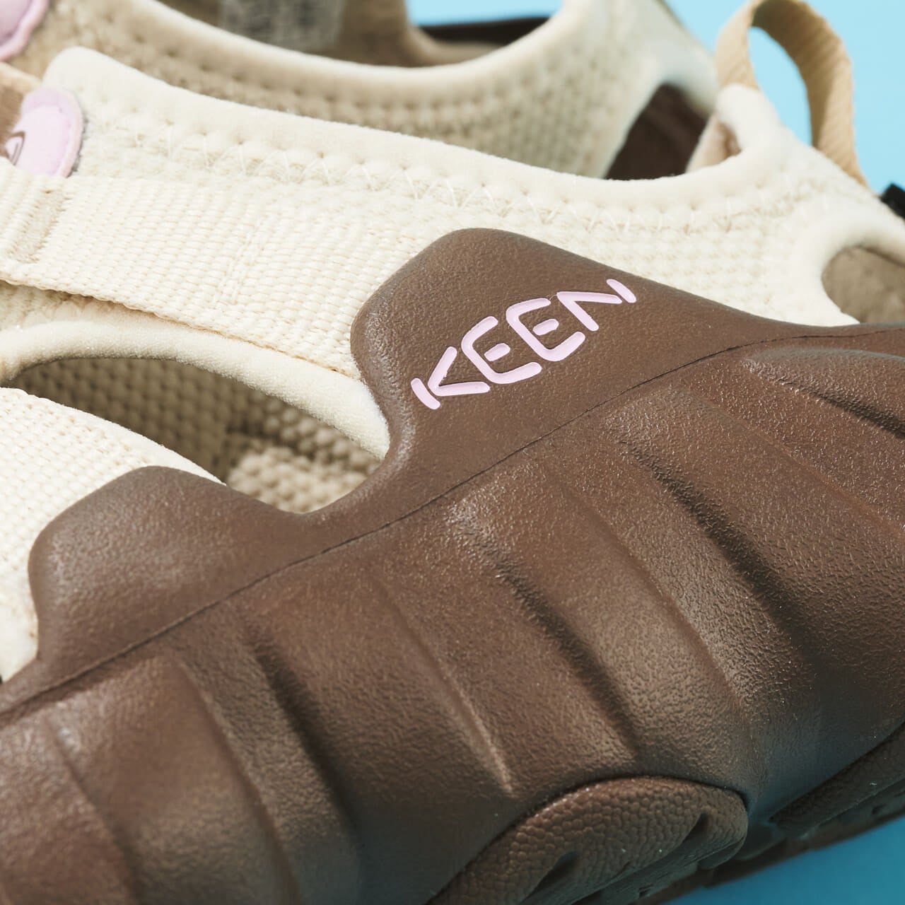 ウィメンズ ハイパーポート エイチツー KEEN x emmi