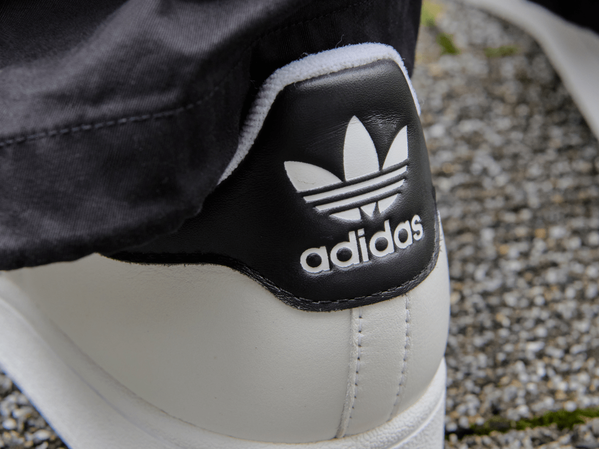 adidas × BEAMS「SUPERSTAR II WHITE」