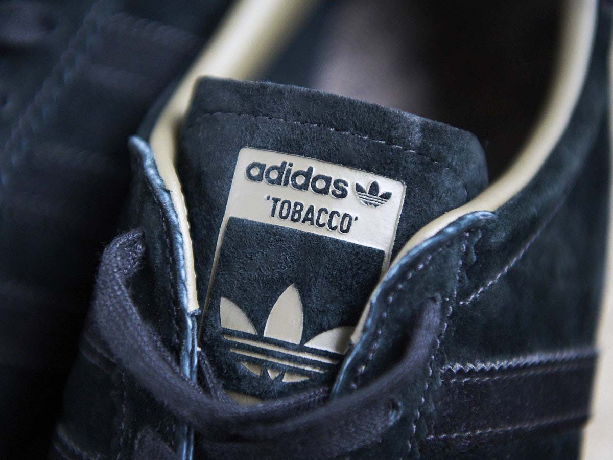 adidas Originals for BEAUTY&YOUTH「TOBACCO」のタン