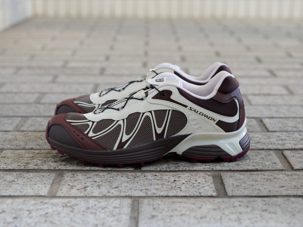 SALOMONの愛用スニーカー 「XT-WHISPER」サイド