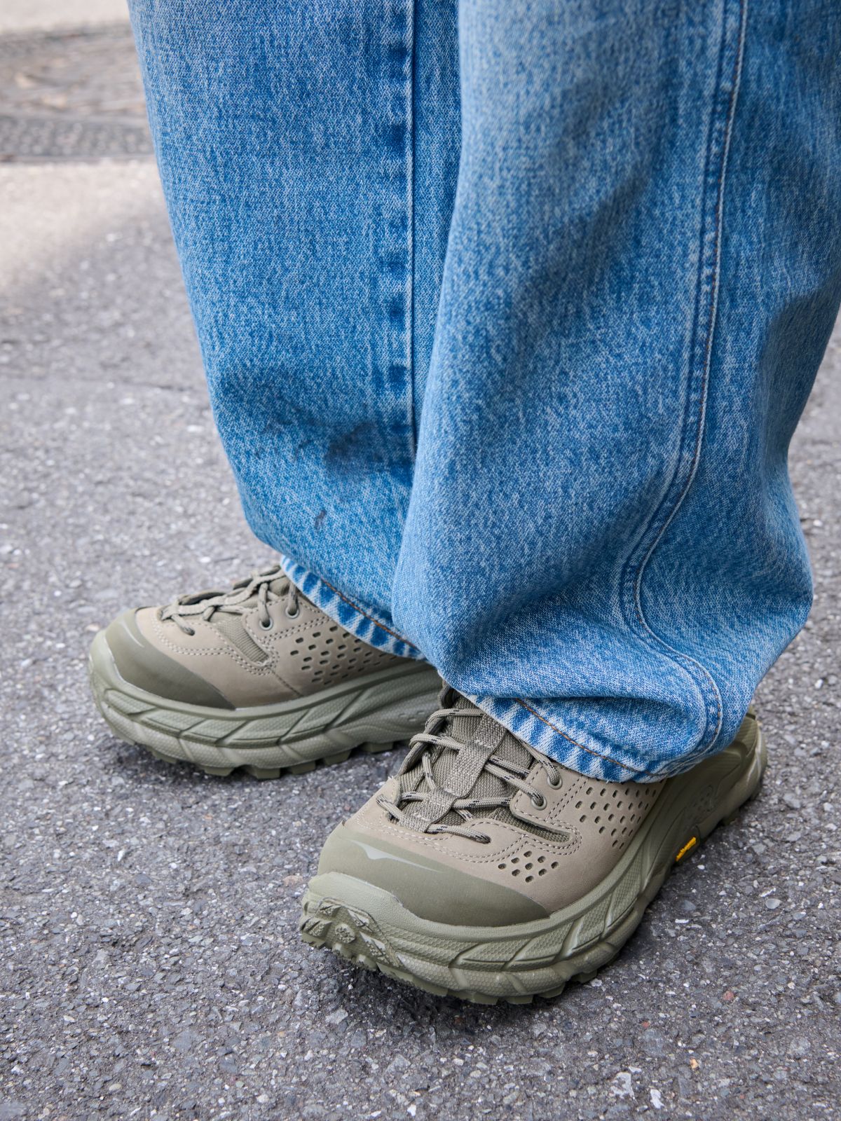 HOKA(TOR ULTRA)/全体
