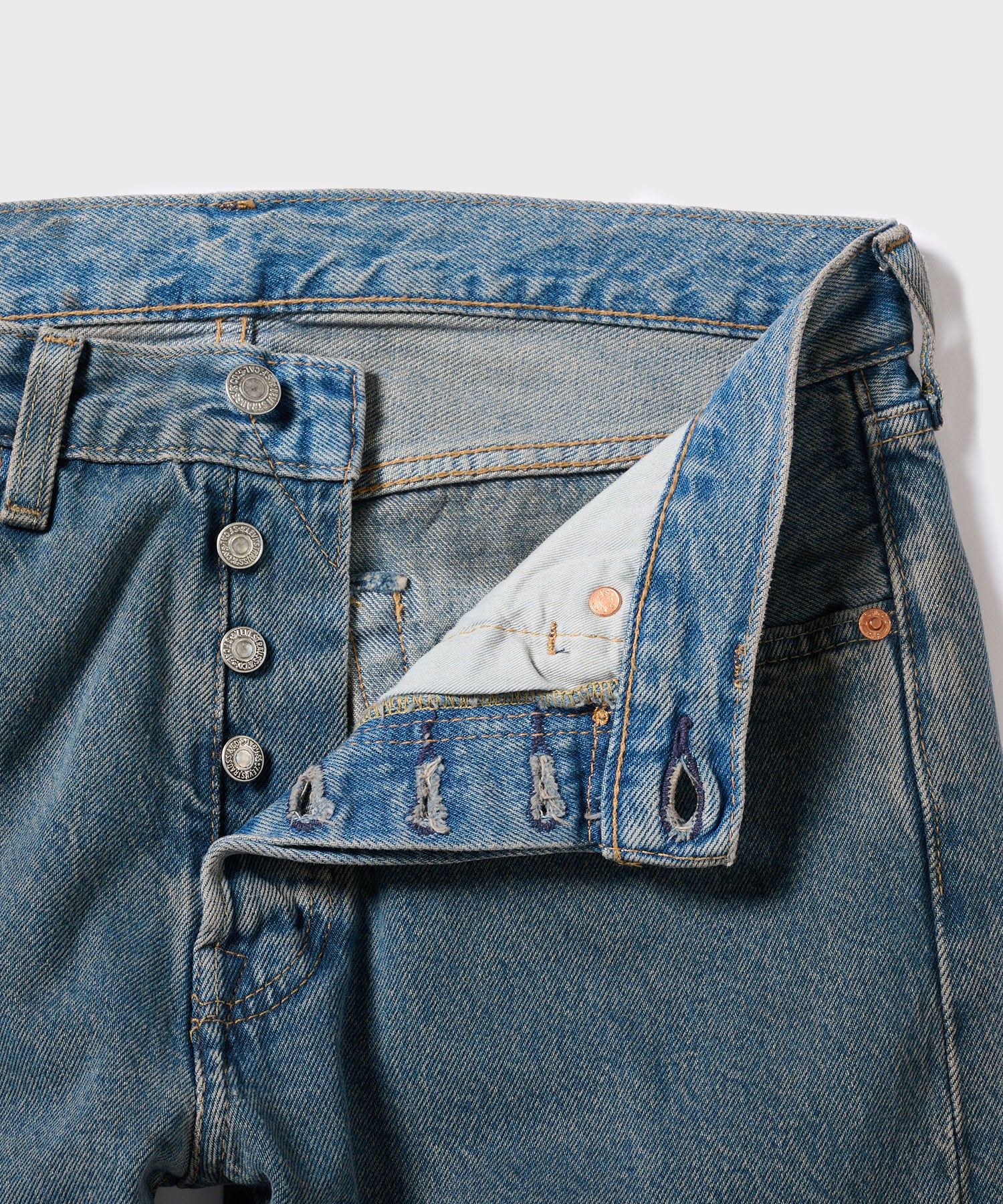 501&reg; Levi's&reg; ORIGINAL GREY SHIP　ボタン