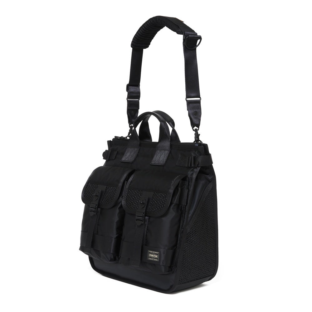 PORTER 新作「BOUNCE」 ヘルメットバッグ 斜め