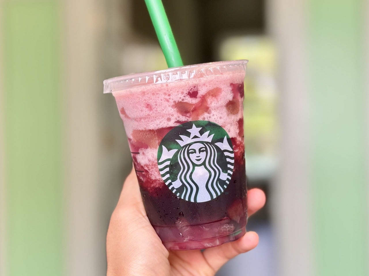 スタバ新作「芳醇 巨峰 フローズン ティー」オススメ