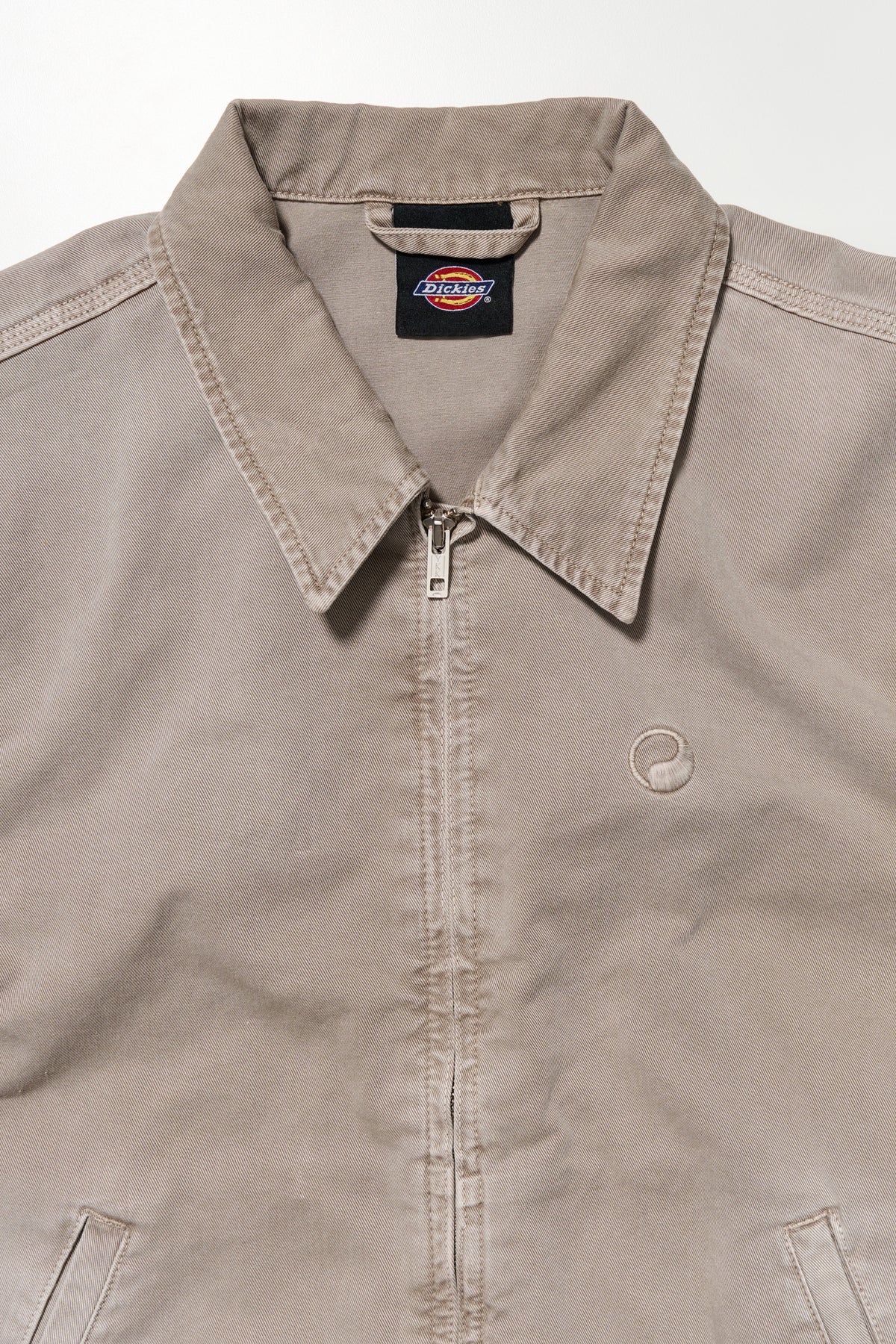 EISENHOWER JACKET　 Washed Khaki　襟　ロゴ