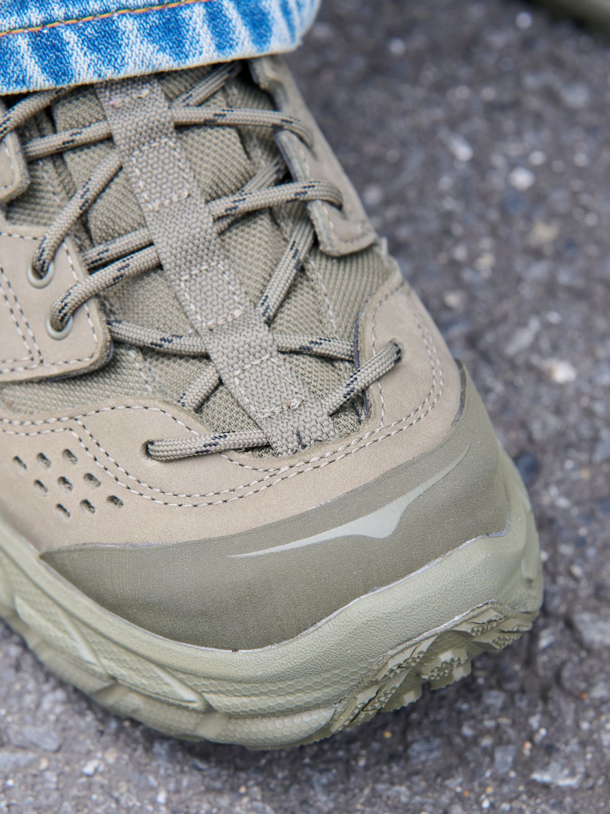 HOKA(TOR ULTRA)/トウ