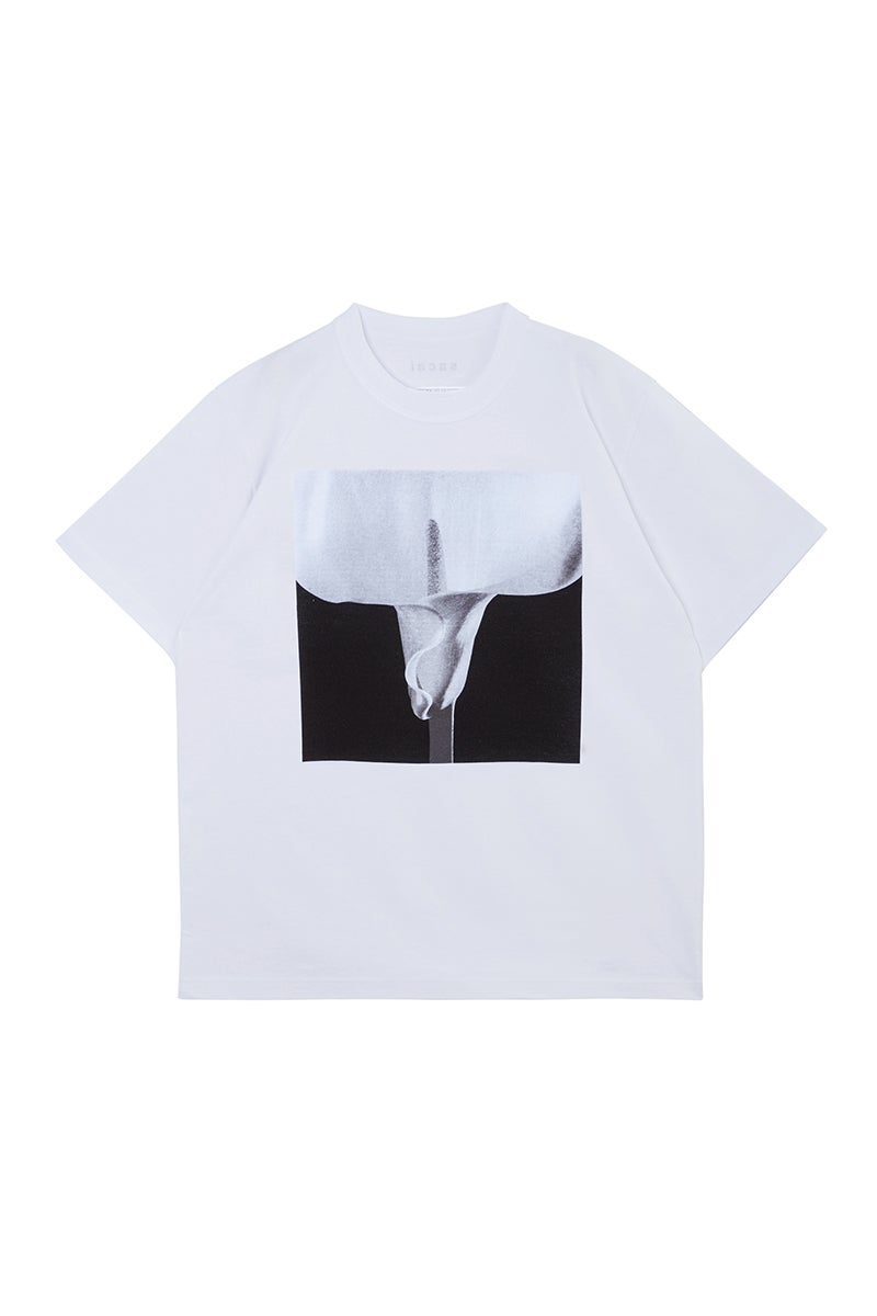 sacai(サカイ)×ロバート・メイプルソープ カラーリリーTシャツ(前面)