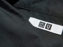 すべてがちょうどいい。「ユニクロ ユー」万能型の“好印象シャツ”を発見！／Uniqlo Uの黒いコスパ名品・ボクシーシャツ