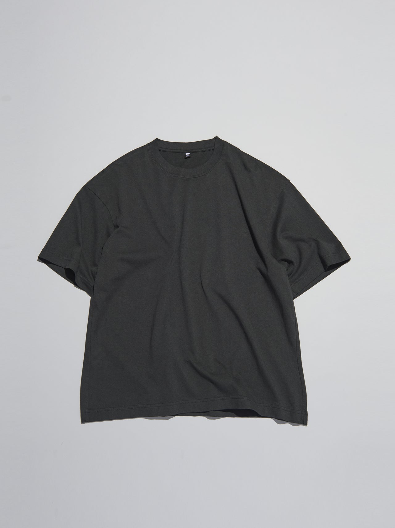UNIQLO、ボクシークロップドTシャツ