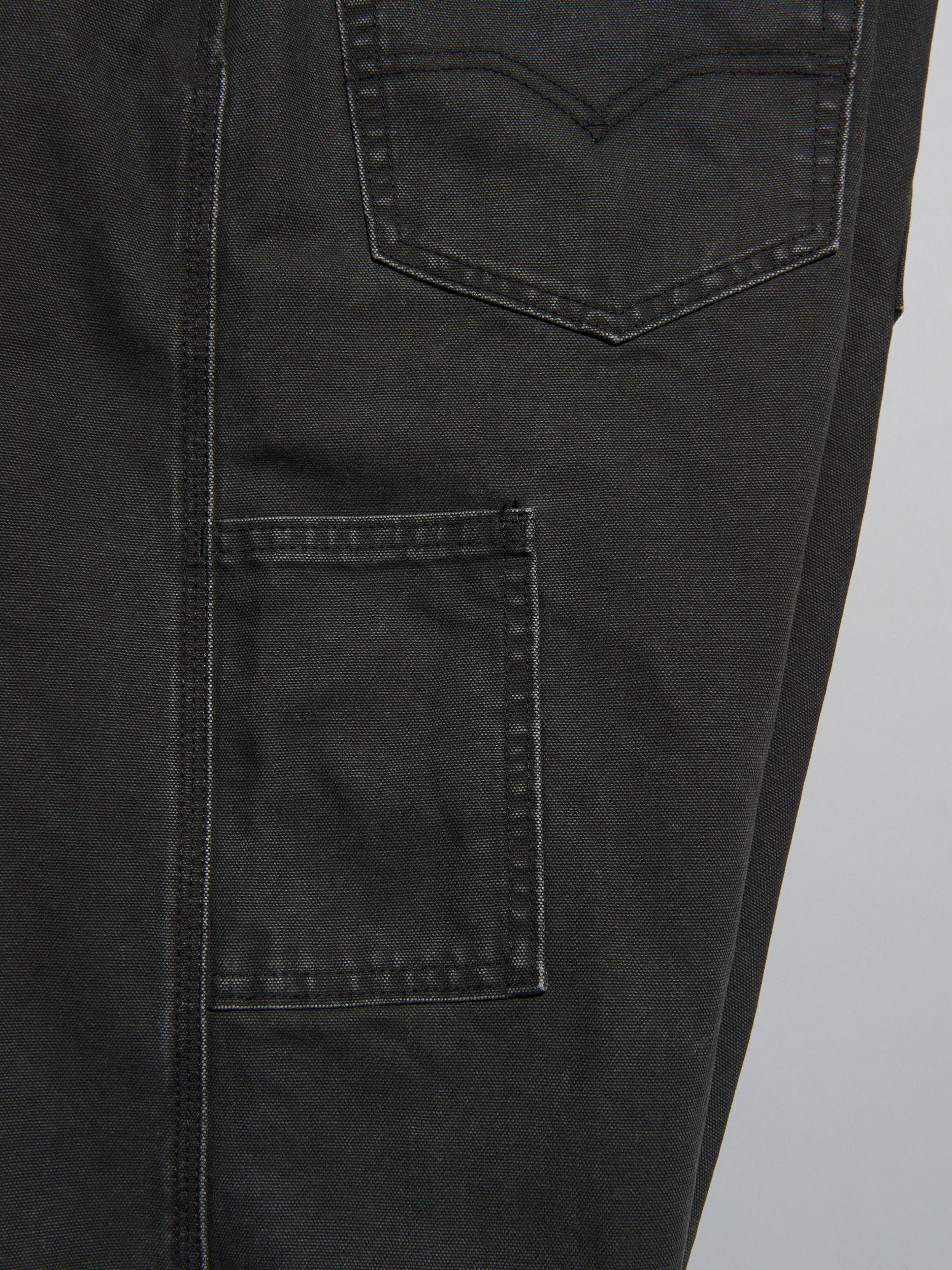 リーバイス®/WORKWEAR 568™ ルーズストレート カーペンターパンツ ブラックのツールポケット