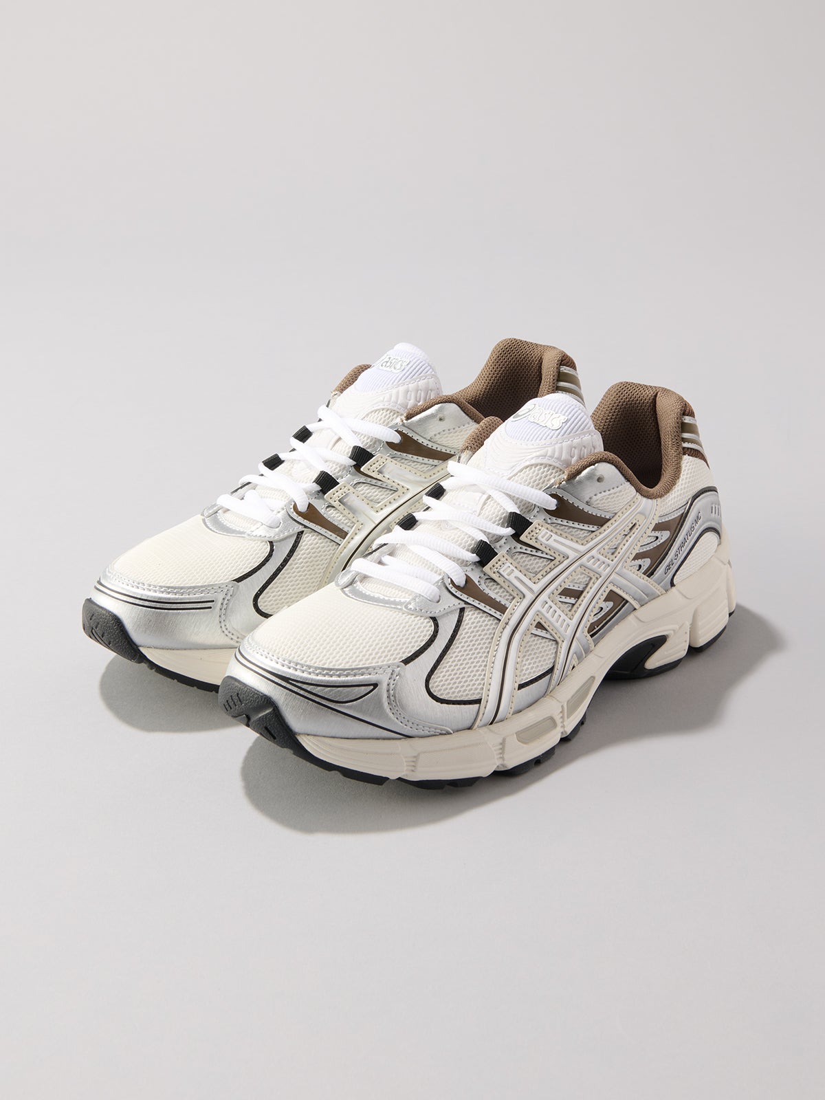 ASICS、GEL-STRATUS MC