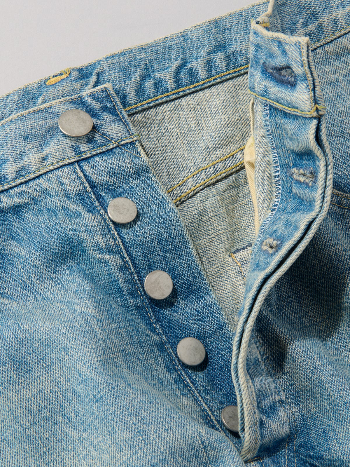 「シュタイン(ssstein)」の『ROUND DENIM PANTS』