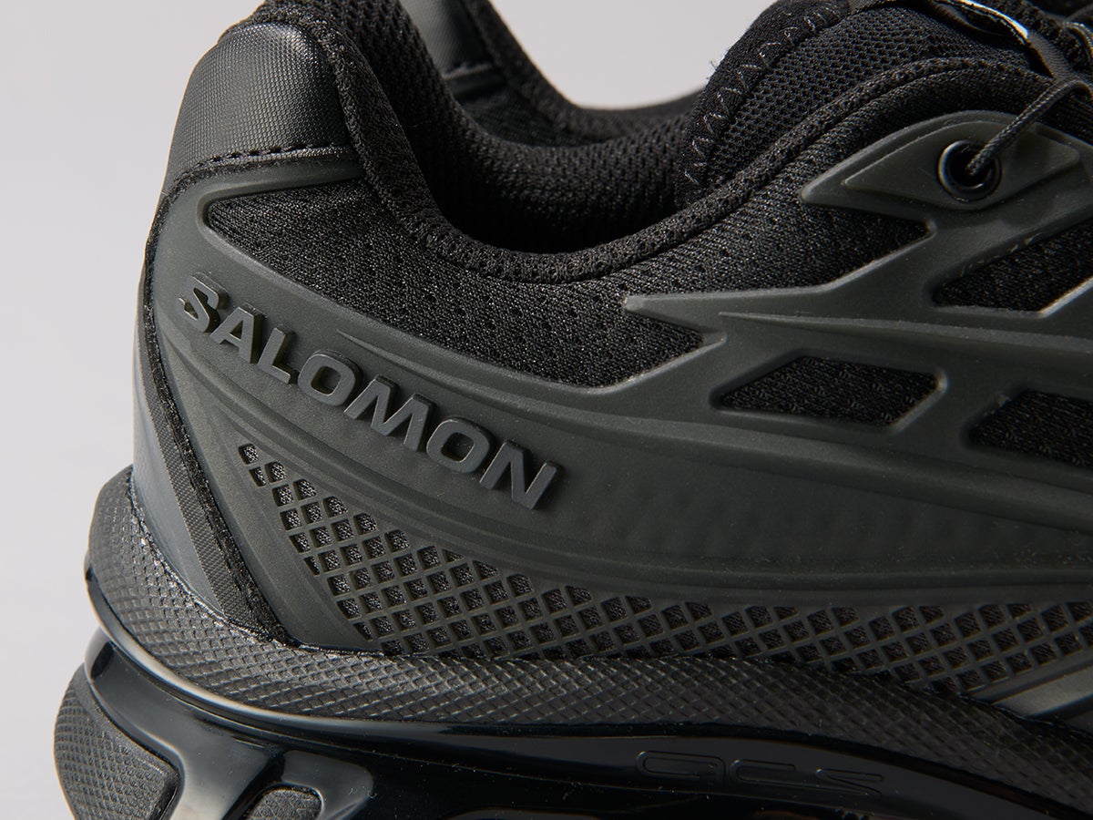 SALOMON、XT-EVO、ロゴ