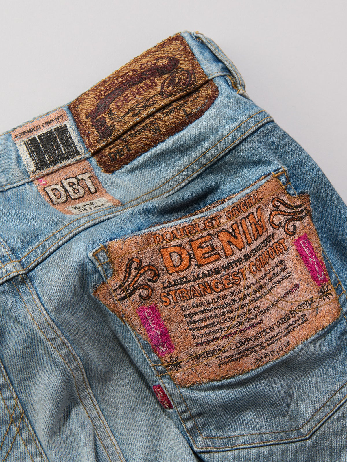 「ダブレット(doublet)」の『DIRTY SKINNY DENIM PANTS』