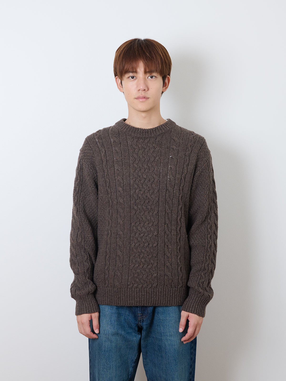 UNIQLO、ローゲージケーブルセーター、モデルカット、フロント