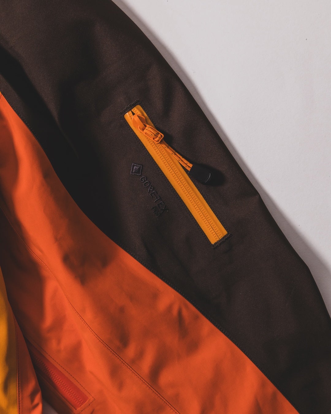 ARC'TERYX × BEAMS Anniversary Collection シェルジャケット ファスナー
