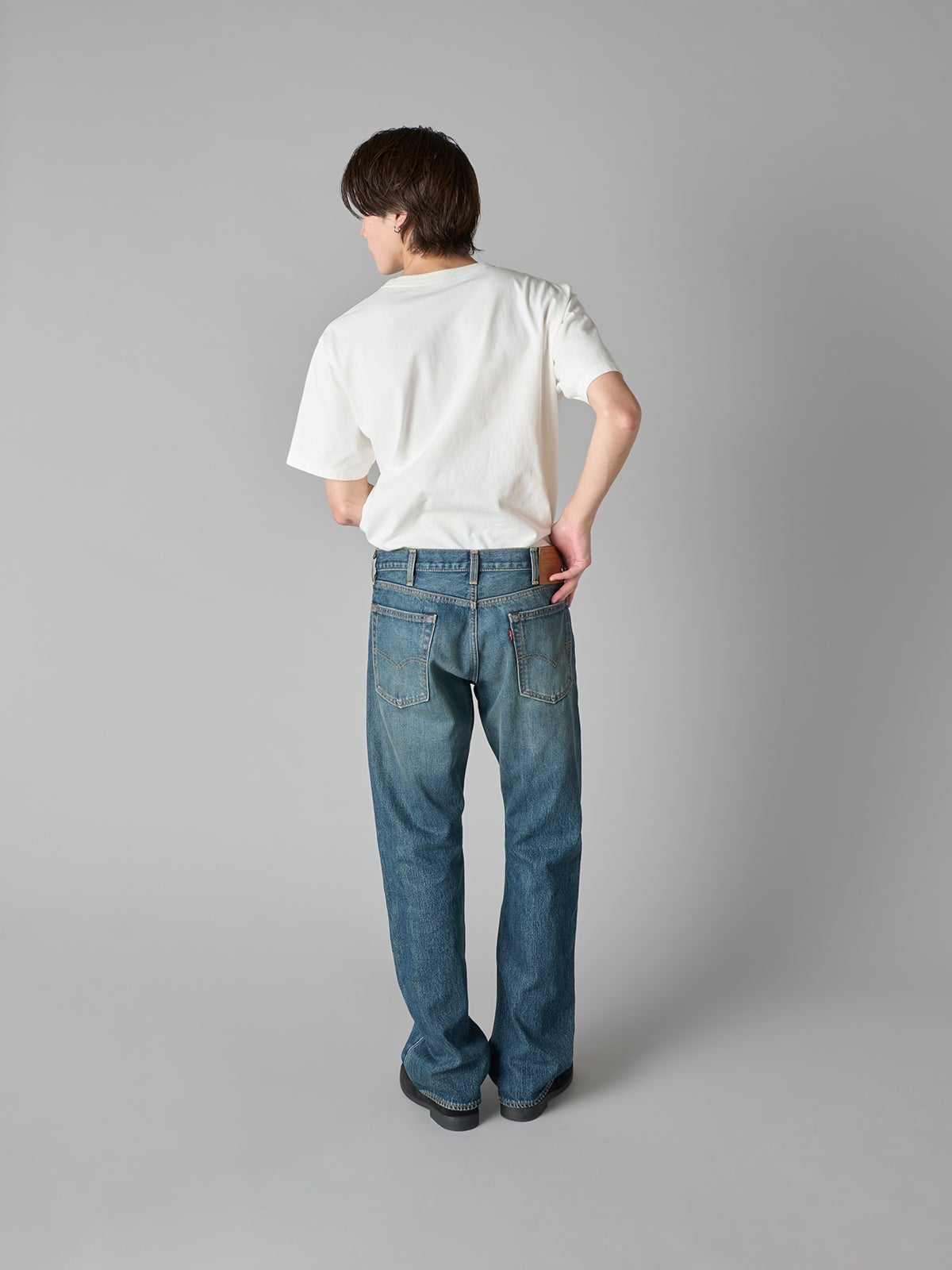 Levi’s®「517™ ブーツカット ジーンズ ミディアムインディゴ」を穿いてみた バック