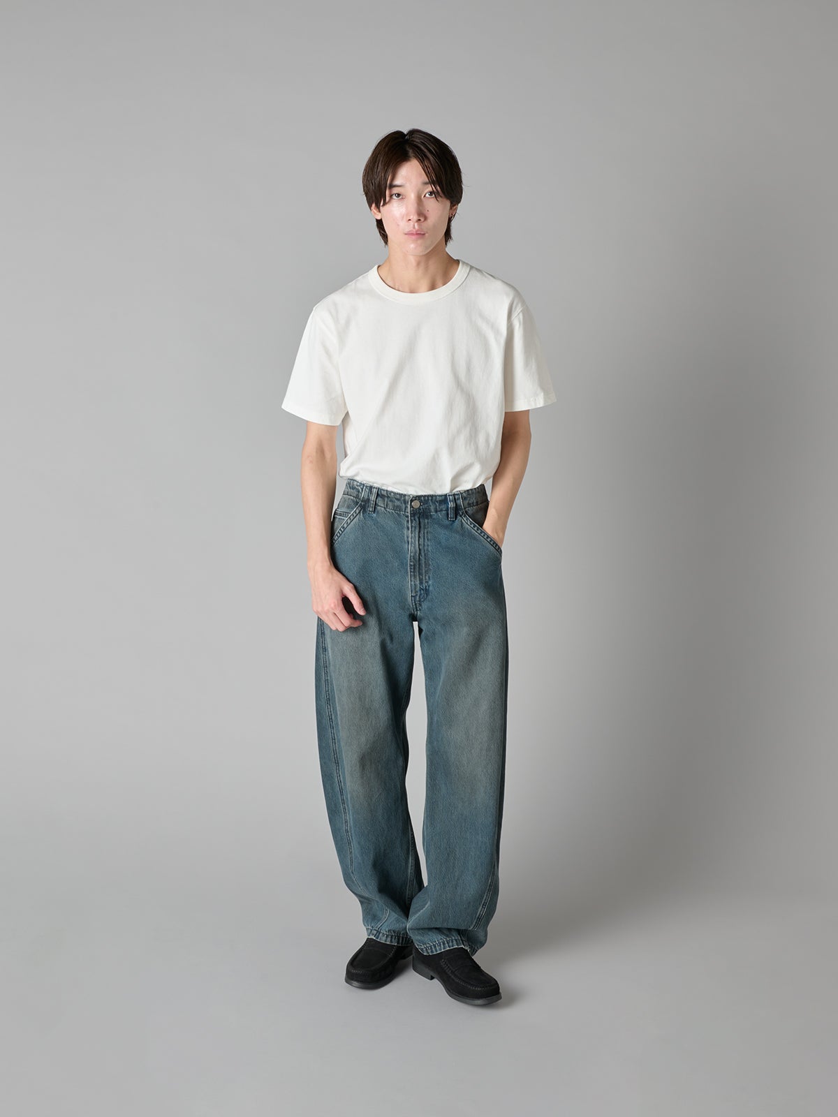 Levi's 「BAGGY バレルジーンズ」を穿いてみた
