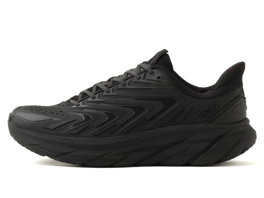 「HOKA(ホカ)」から新モデル『Clifton UTL』が登場!耐久性と洗練のデザインを両立したブラックとホワイトの2色展開!