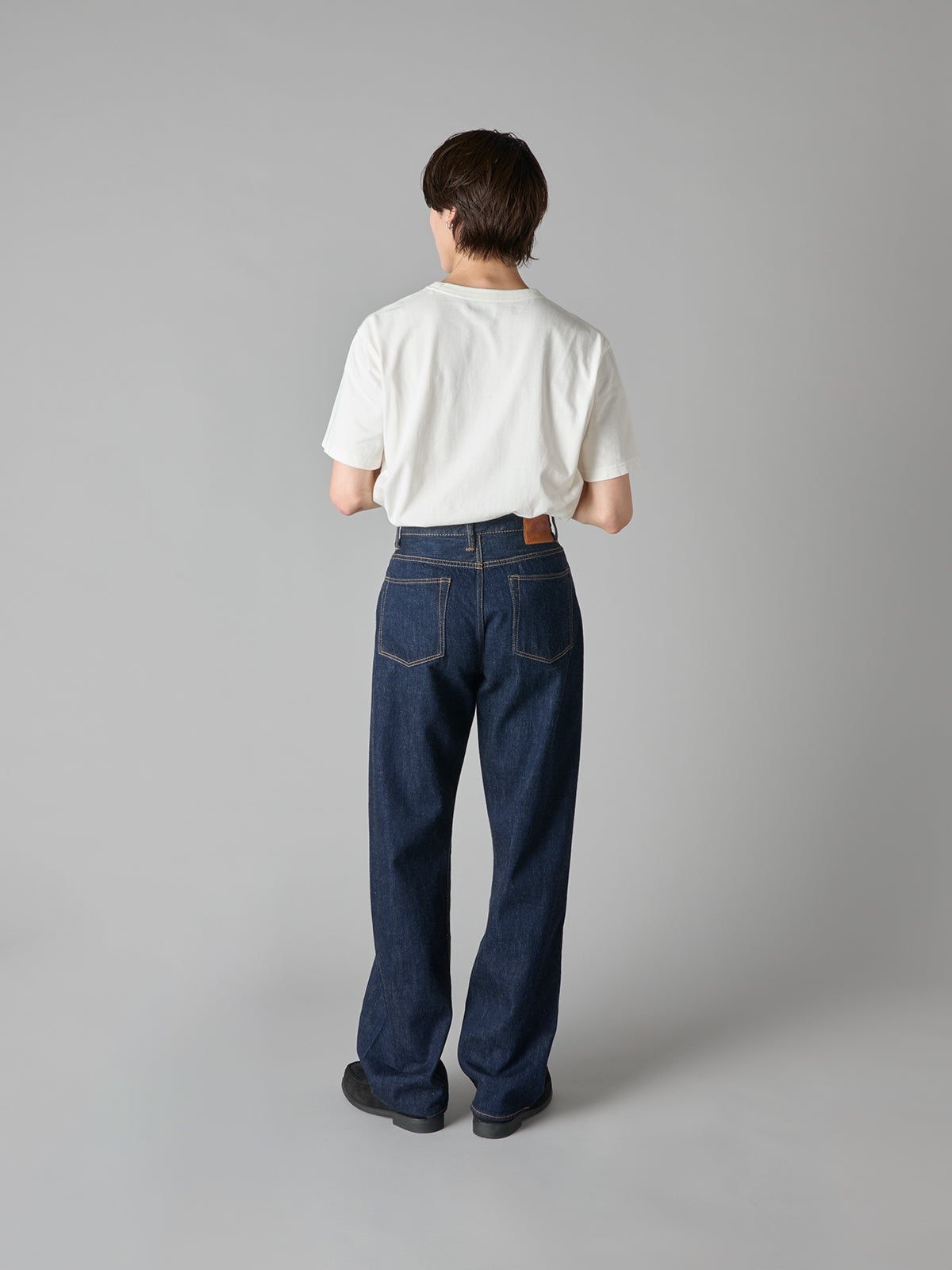 【新作デニム図鑑_2026AW】フルカウントの"モンロー"デニム|モデルカットバック