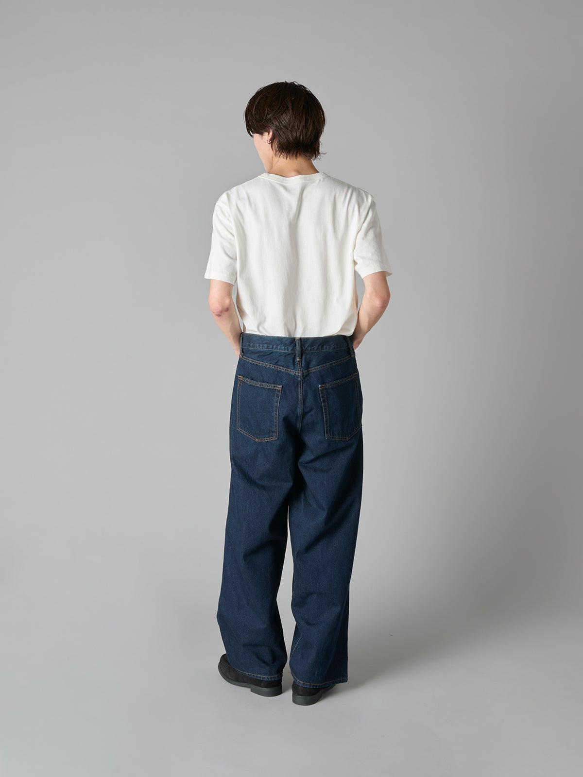 GAPデニムバギーパンツのモデルカット03