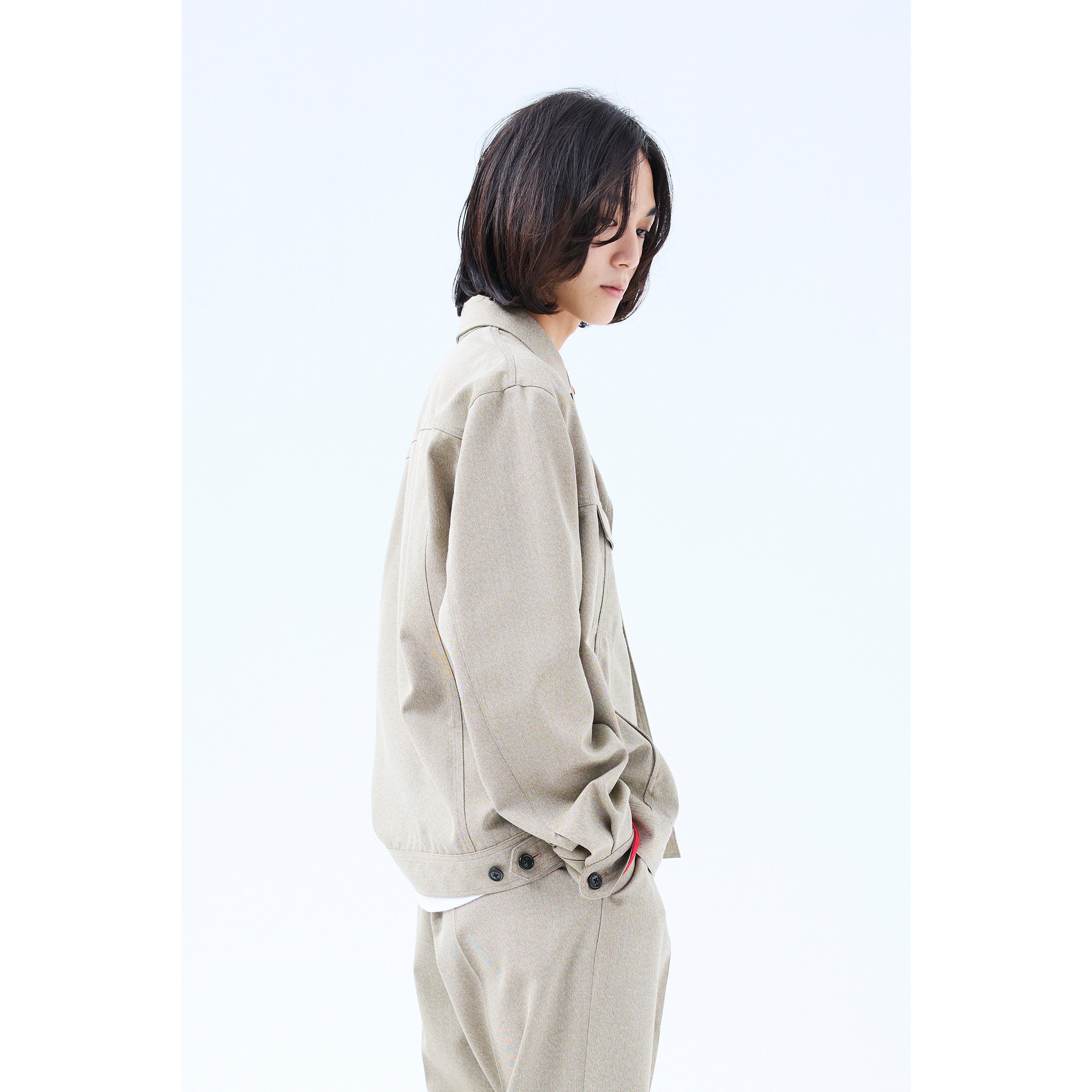 首のラインをキレイに見せる。内巻きメンズボブの新しい魅力【東京最旬ヘアカタログ】