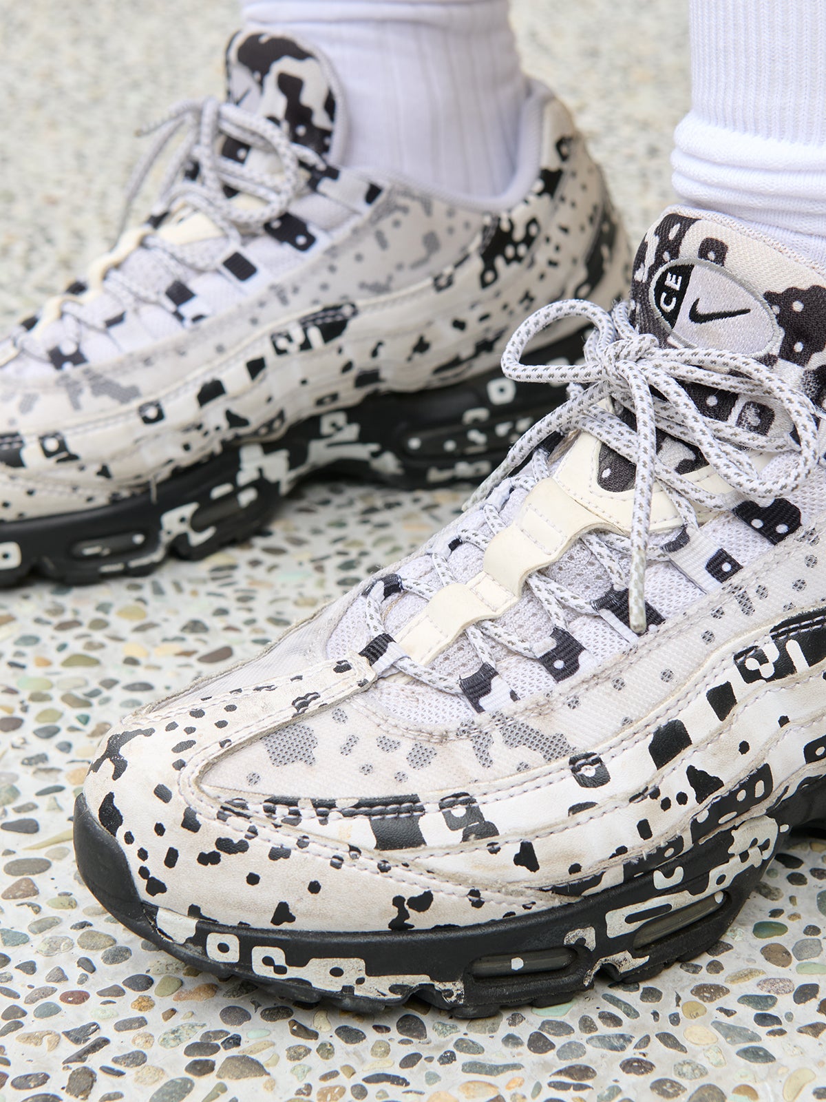 ナイキ Air Max95&times;C.E.コラボスニーカー／アッパー