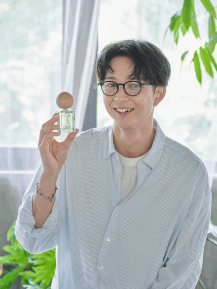 メンズノンノモデルで俳優の鈴木仁