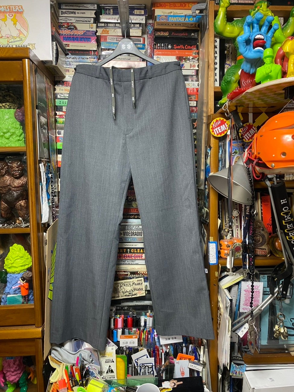 『TROUSERS』 カラー:GRAY