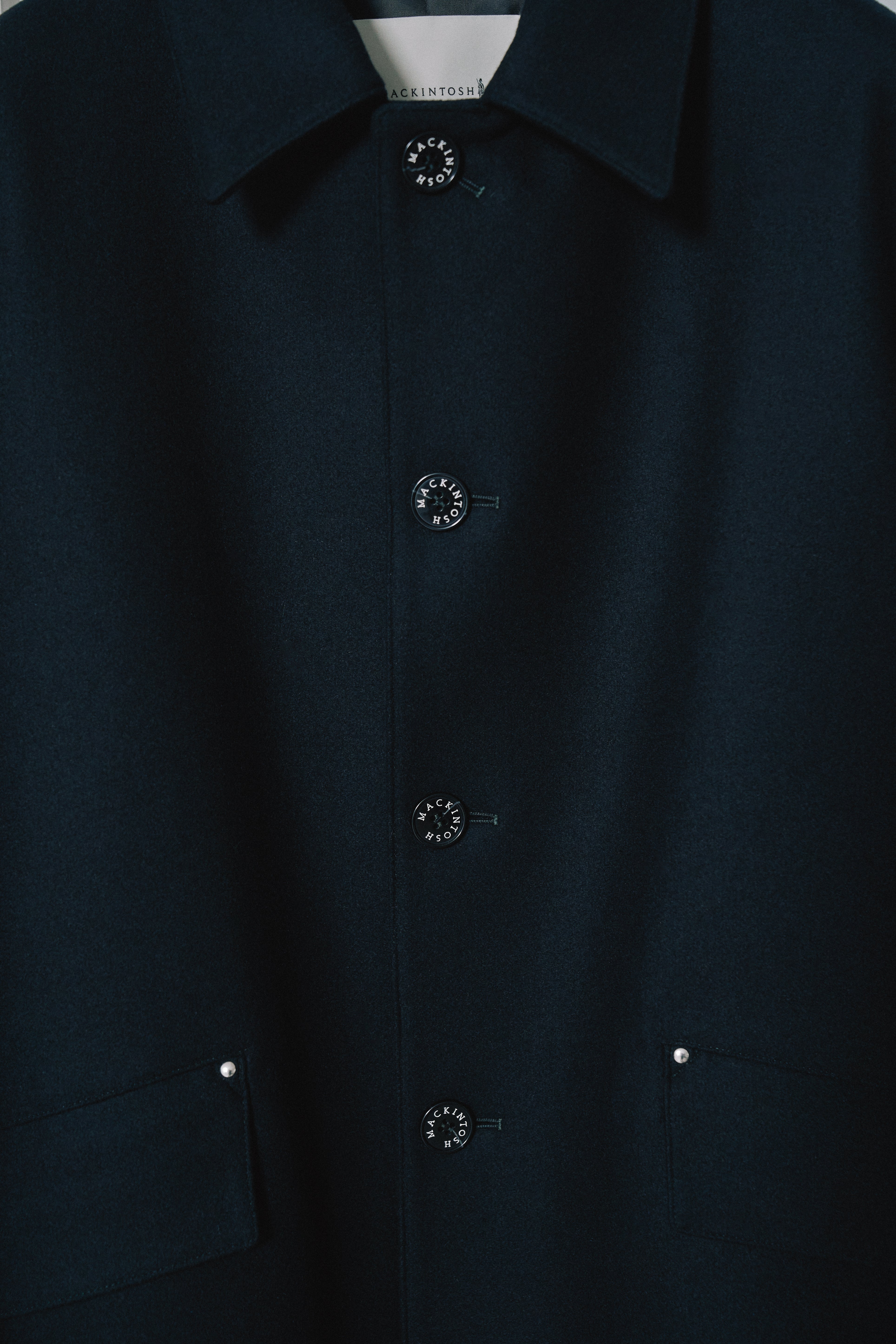 MACKINTOSH for ADAM ET ROP&Eacute;　別注アイテム　ボタン
