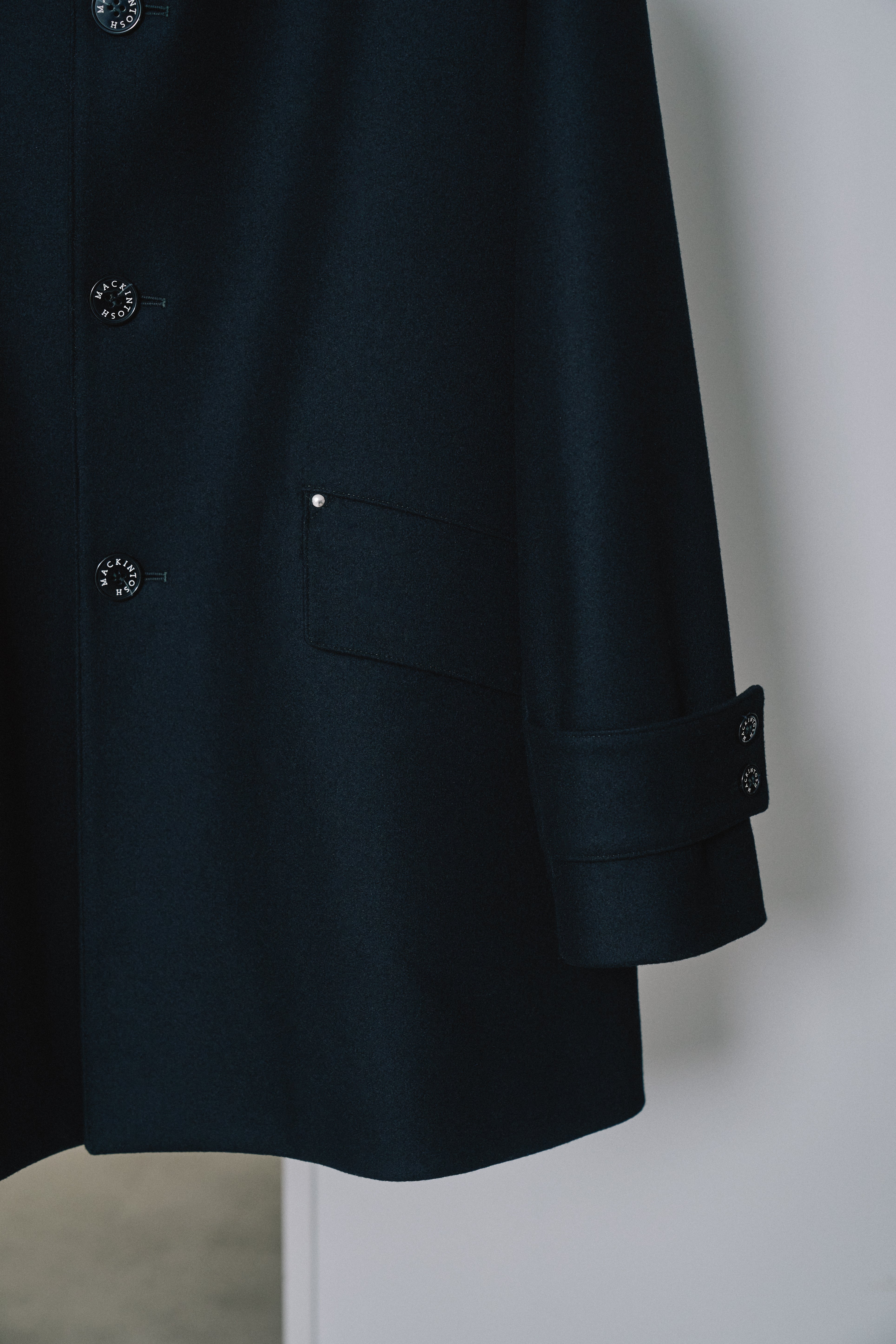 MACKINTOSH for ADAM ET ROP&Eacute;　別注アイテム　袖