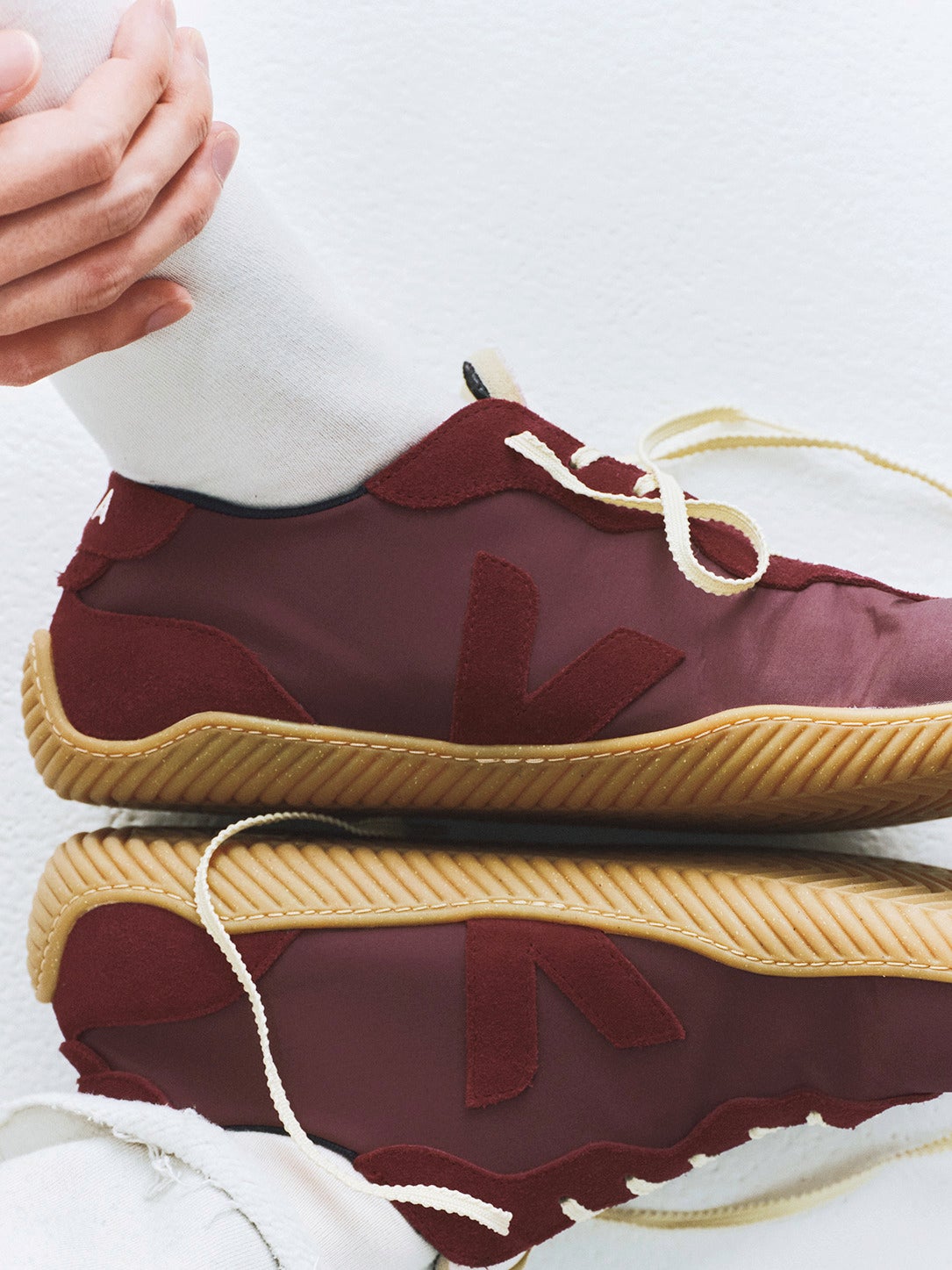 VEJAのスニーカー「VEJA × BASERANGE JITSU」