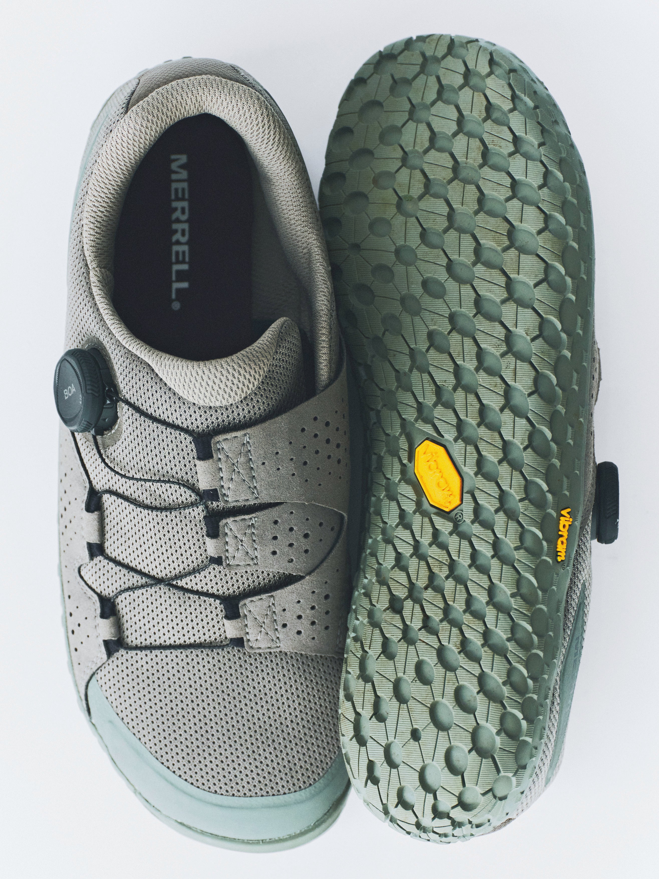MERRELLのスニーカー「VAPOR GLOVE 7 BOA」