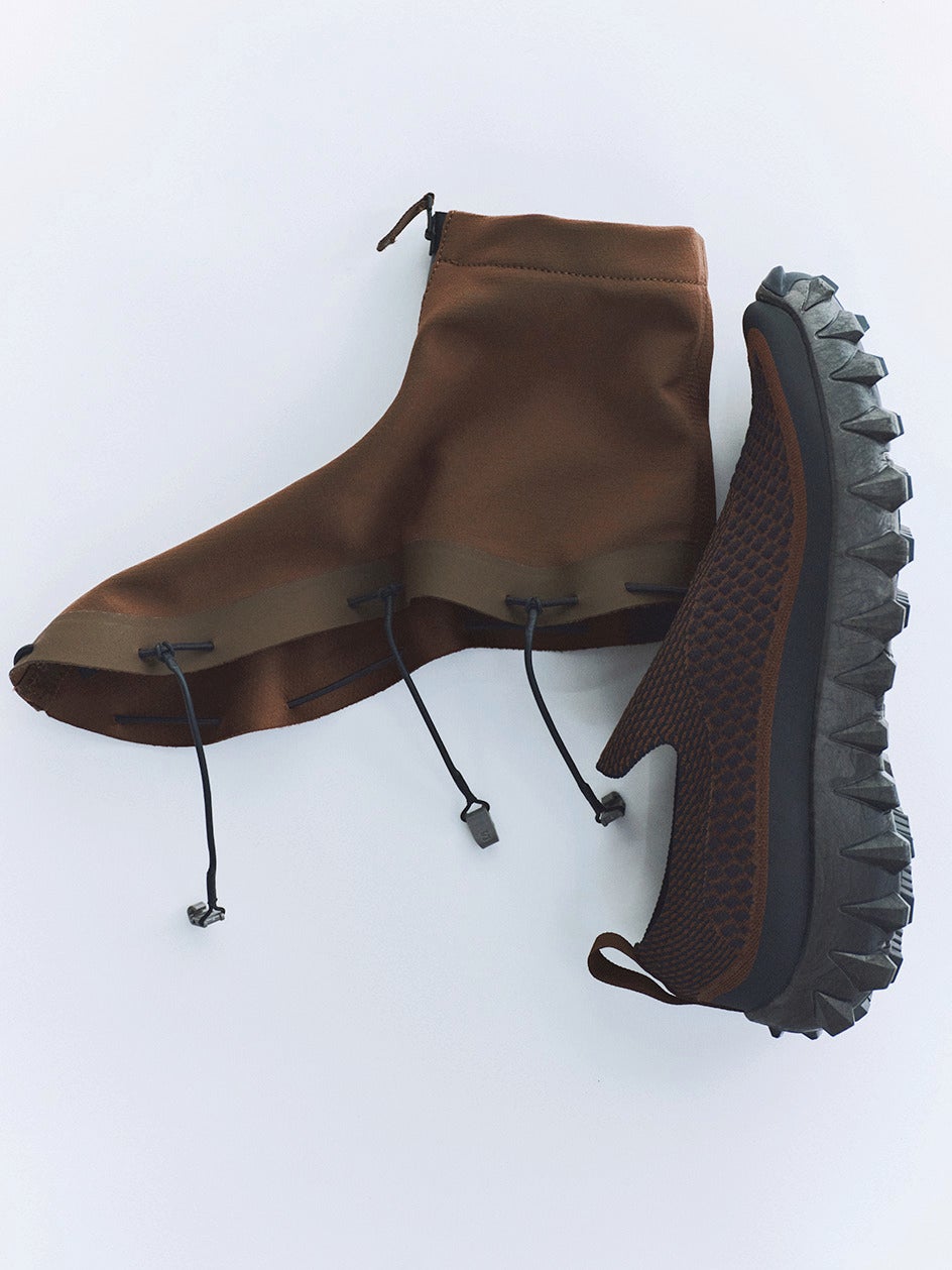 Salomonのスニーカー「SNOWCLOG ADVANCED」