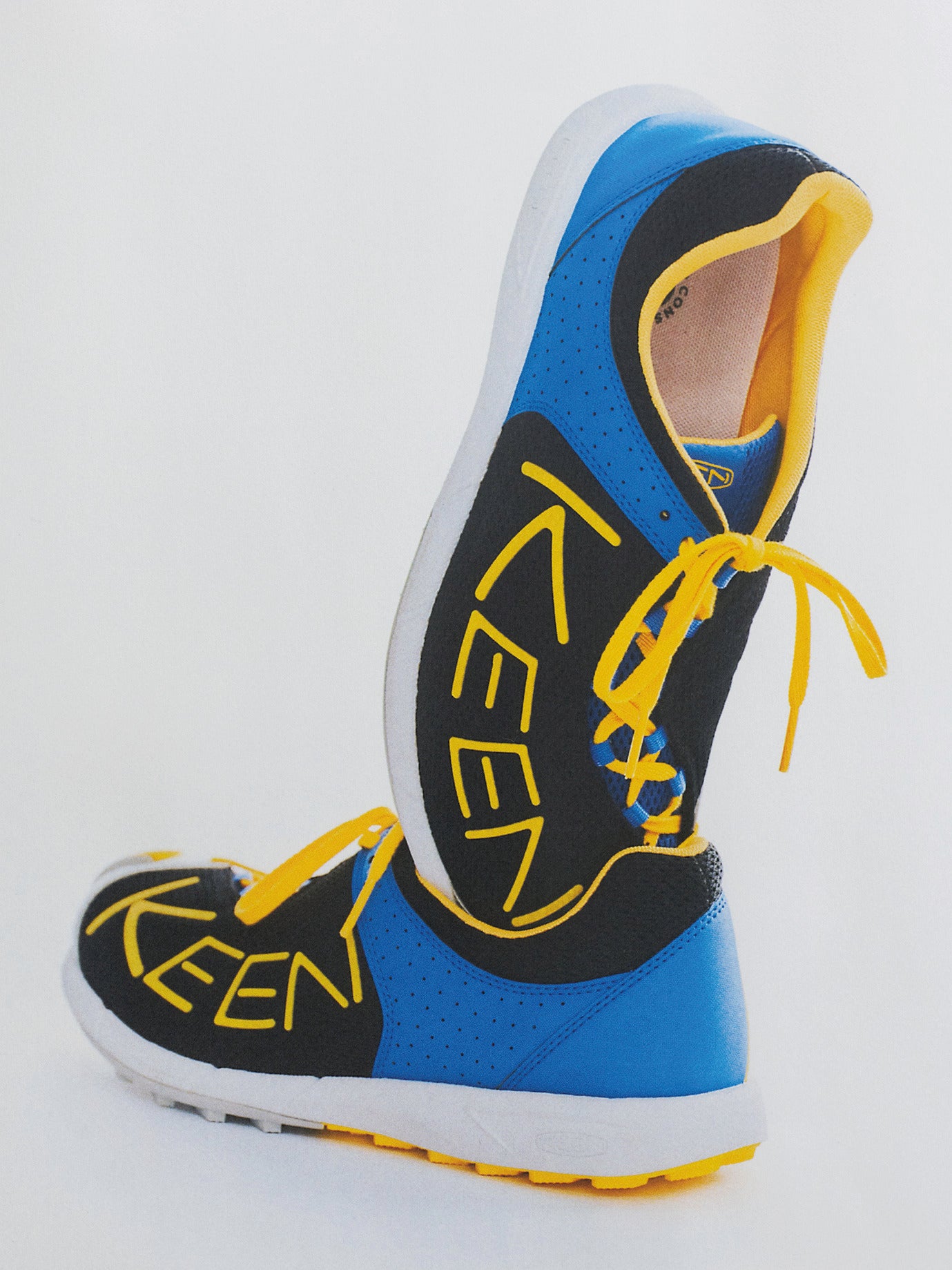 KEENのスニーカー「A86」