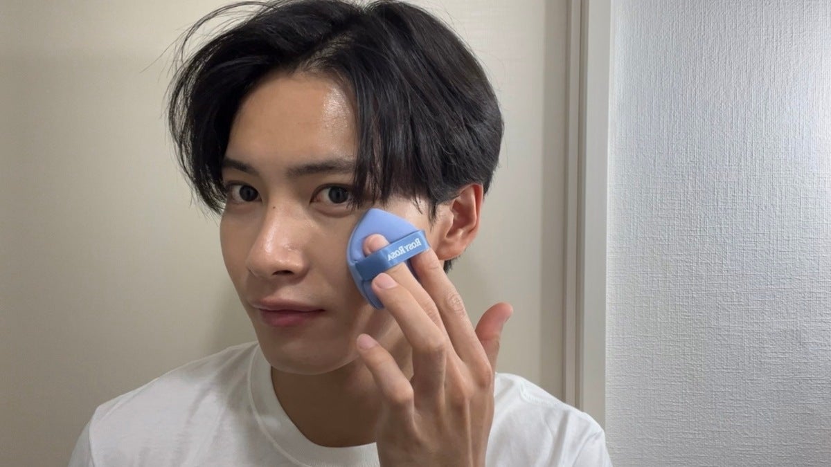 「SO.NATURAL(ソーナチュラル)」 オールデイタイト メイクアップ セッティング フィクサー 使い方1