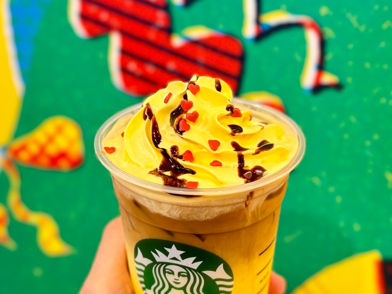 スタバ新作ポケモンコラボメニュー「ピカチュウ ハニークリーム ラテ」構成3