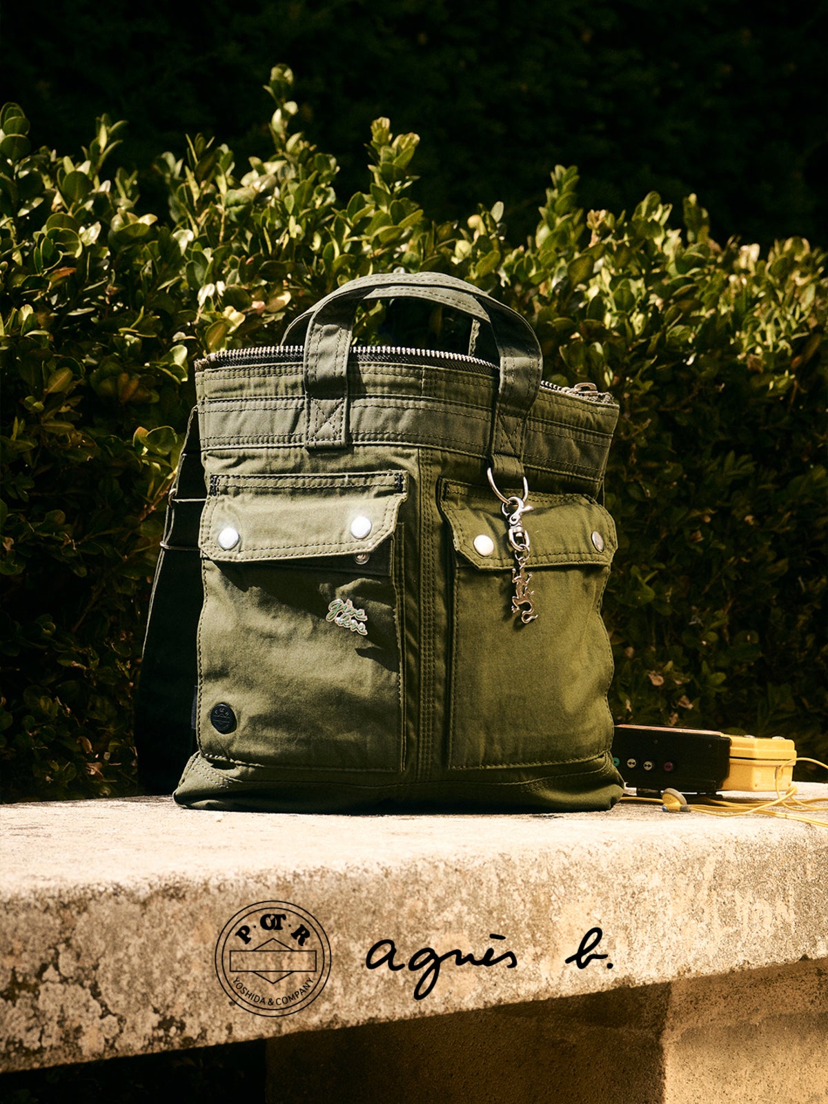 「agnès b. × POTR」 カーキ キービジュアル