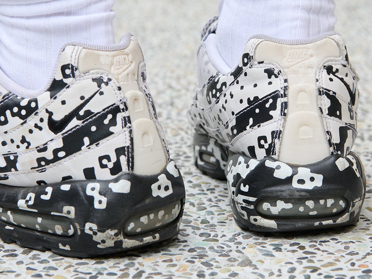 ナイキ Air Max95&times;C.E.コラボスニーカー／ヒールカウンター