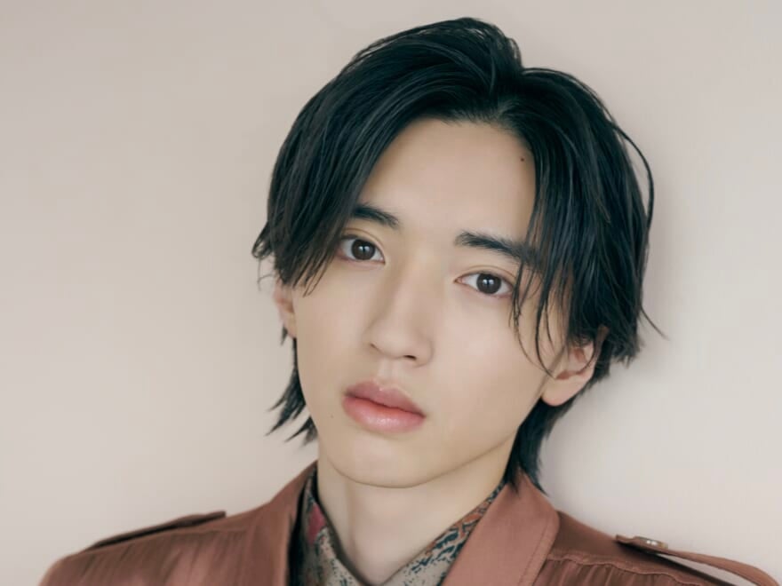 なにわ男子の道枝駿佑さんが「メゾン ヴァレンティノ」のブランドアンバサダーに任命!