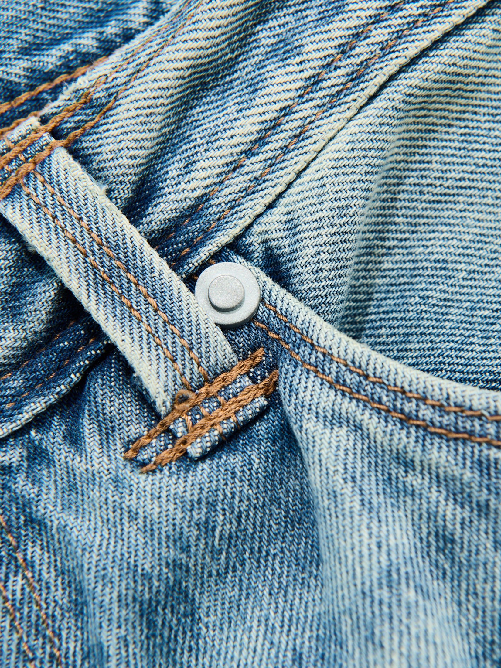 Levi's® 「TWISTED バギーワイドジーンズ」 リベット