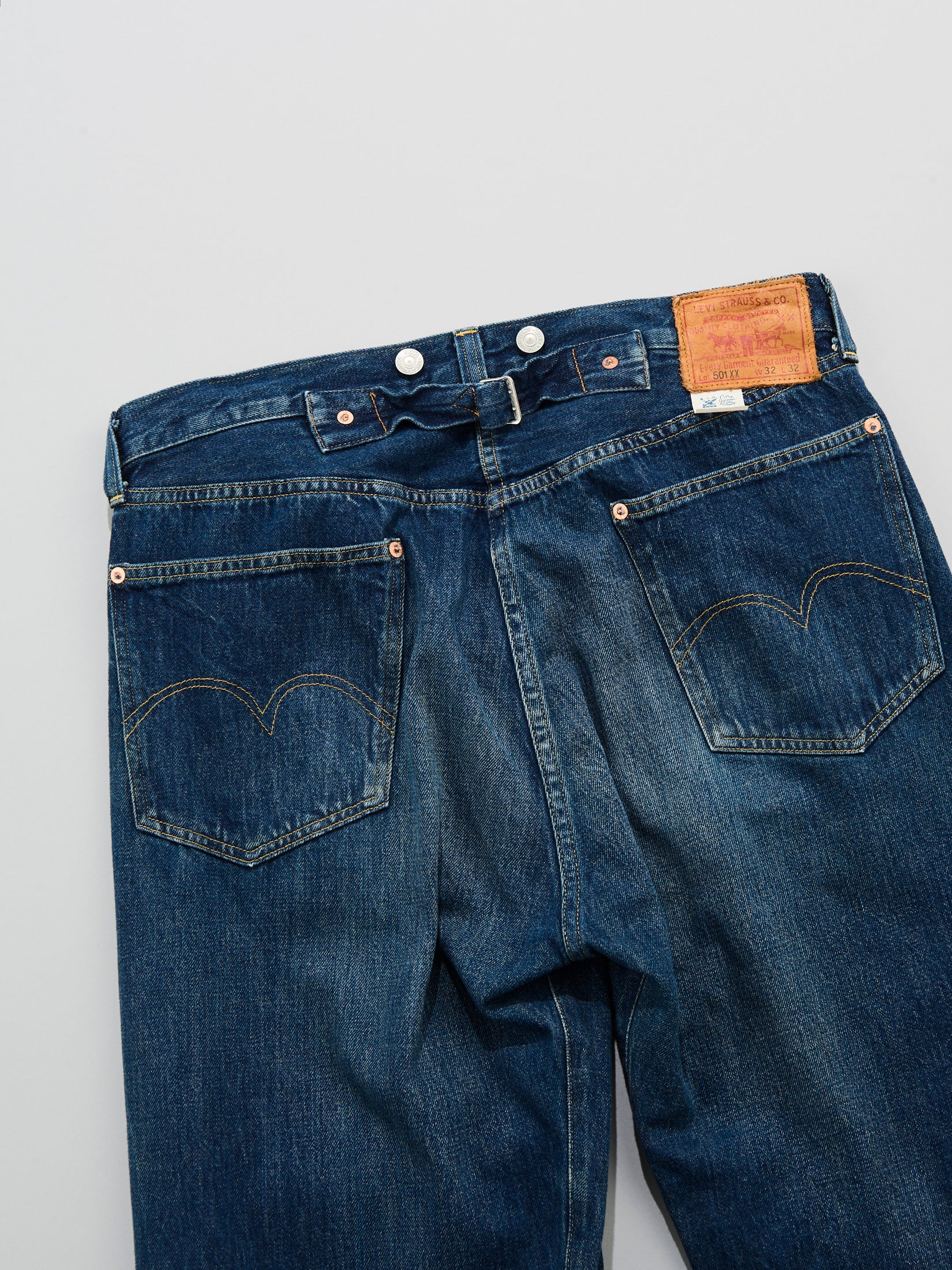 リーバイス1993年復刻「501」ジーンズのバック