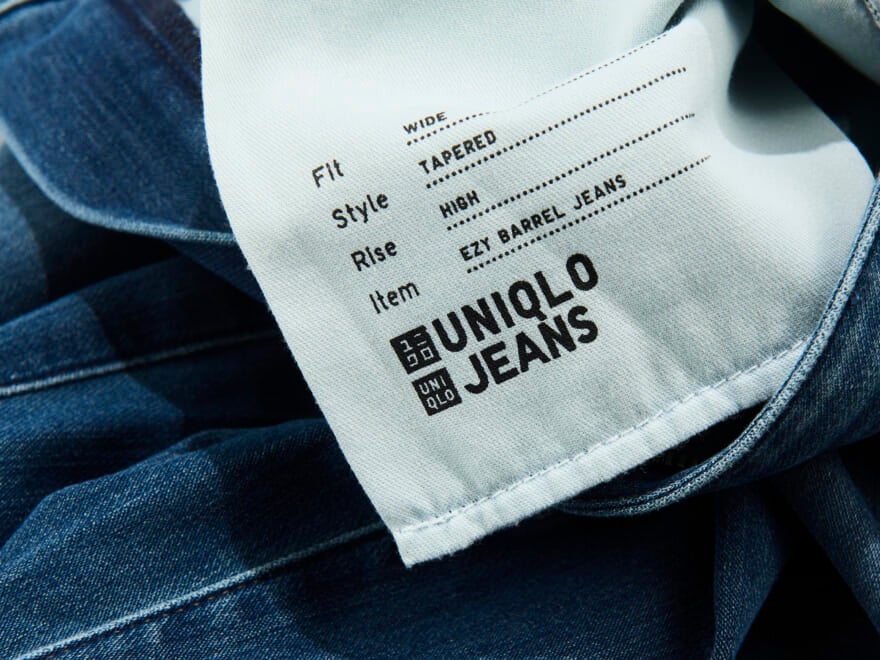 「ユニクロ」のコラボじゃないほうで、優秀ジーンズを発見！[UNIQLO EZYバレルジーンズ]【新作デニム図鑑_2026AW】