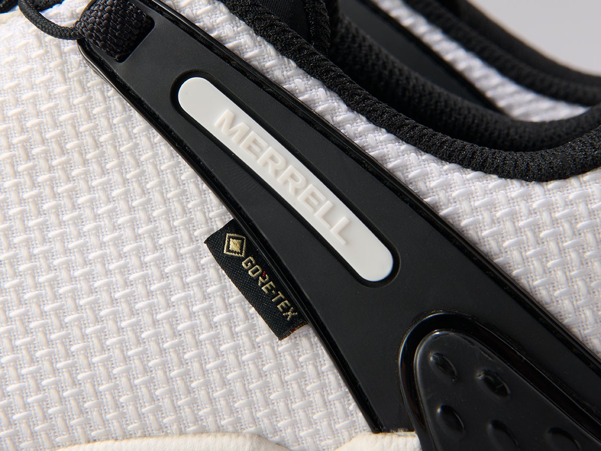 MERRELL、CHAMELEON STORM REDUX JAPAN GORE-TEX®、ロゴ