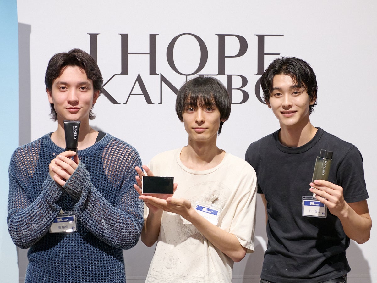 KANEBO/同期3人でパシャリ