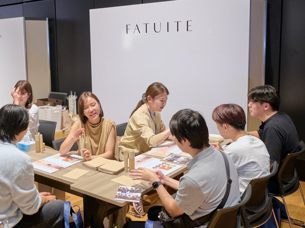 FATUITE/ブースの様子