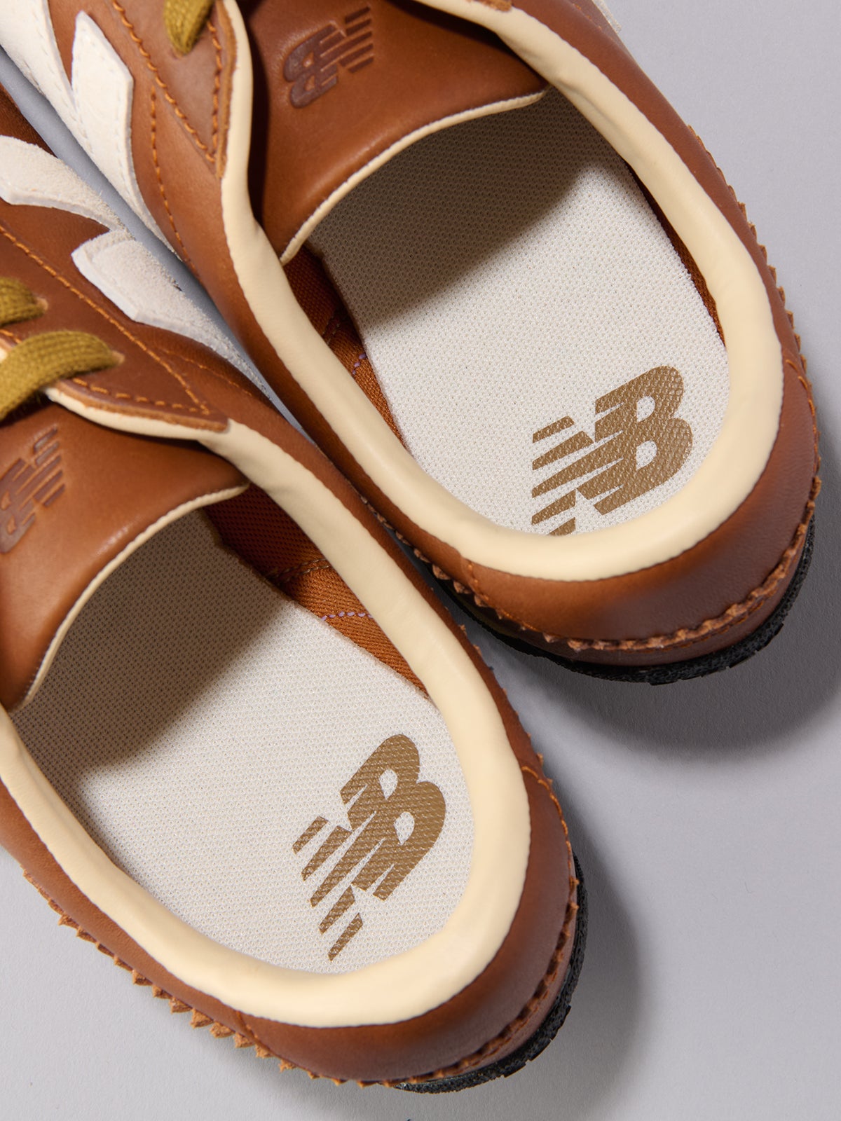 New Balance、Gator Run、インソール