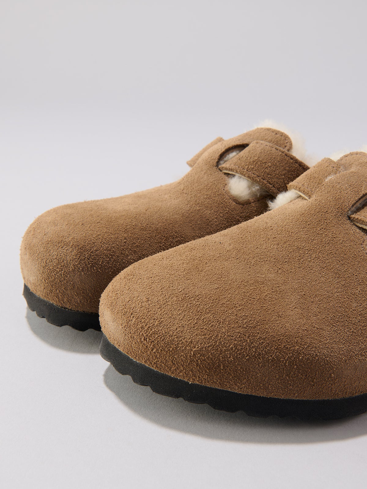 BIRKENSTOCK、Boston Shearling、トゥ