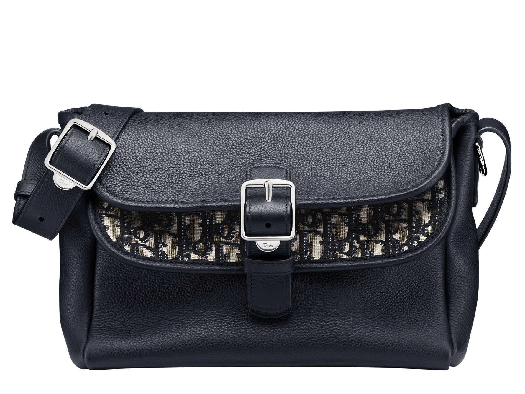 名作の予感。ディオール（Dior）が新たなバッグコレクション「ディオール ダブルアップ」を発売。ショルダーでも、クロスボディでも！