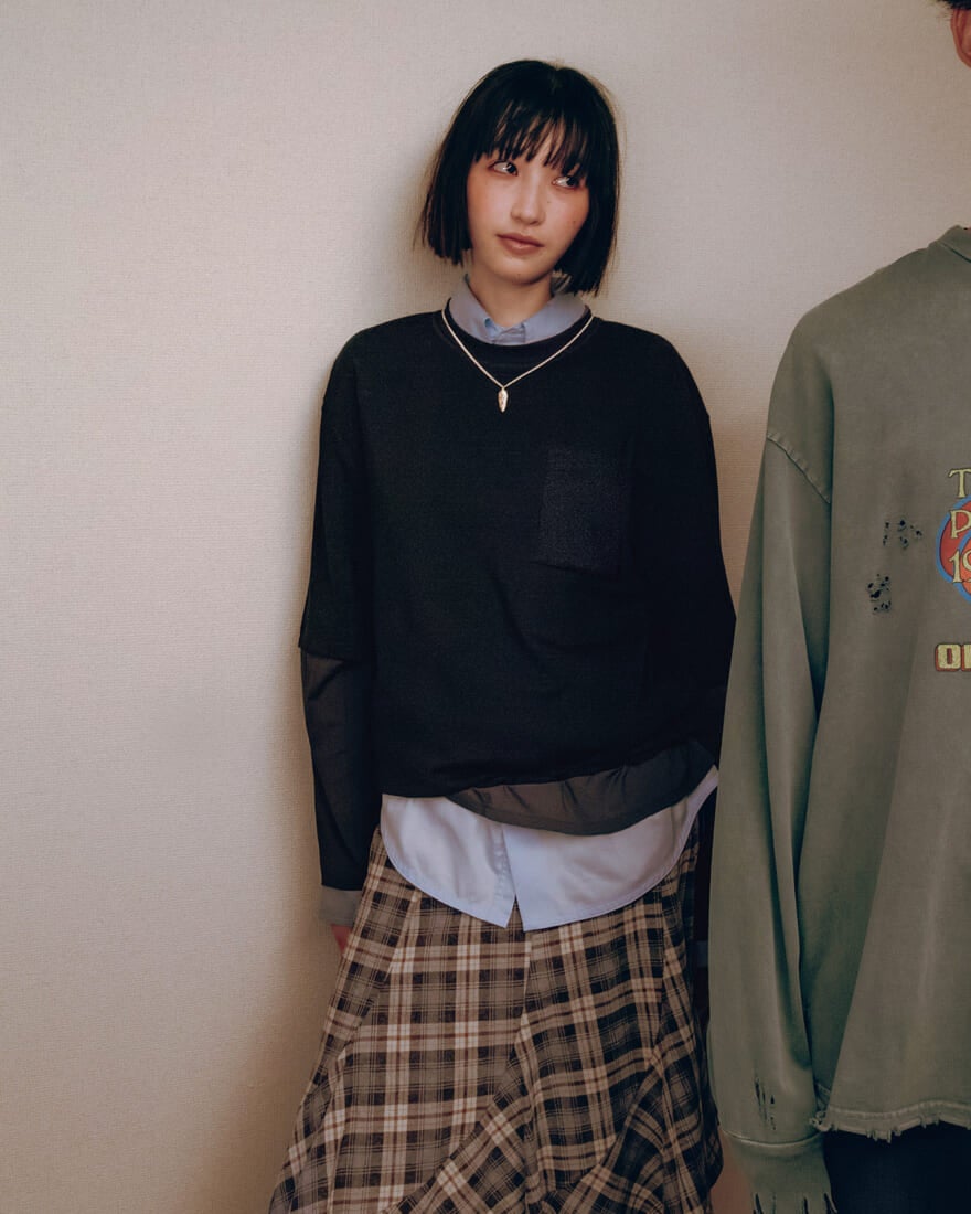 メリノウール使用のフェイクレイヤードTシャツ